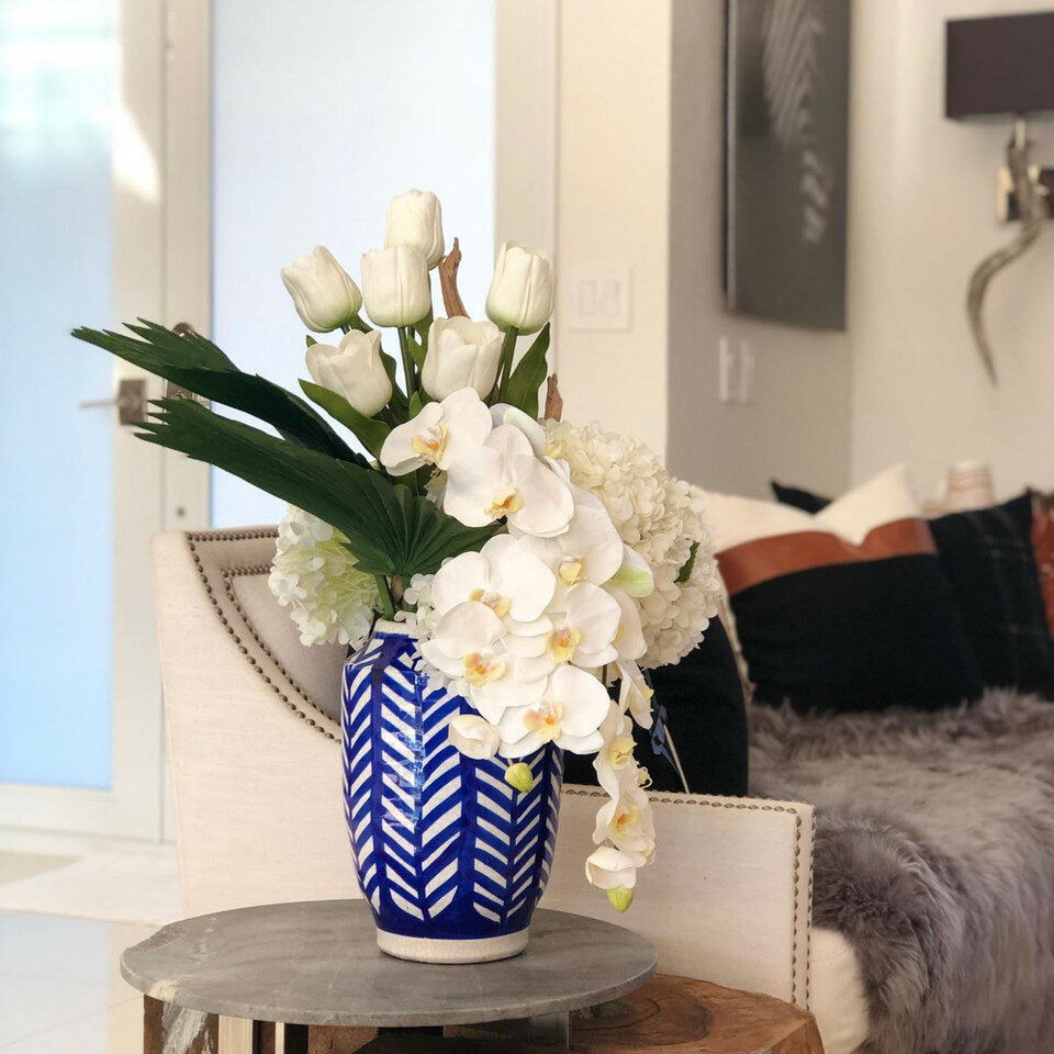 Striporit artificial plant in vase