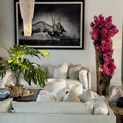 Largeogon artificial plant in vase