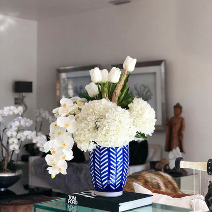 Striporit artificial plant in vase