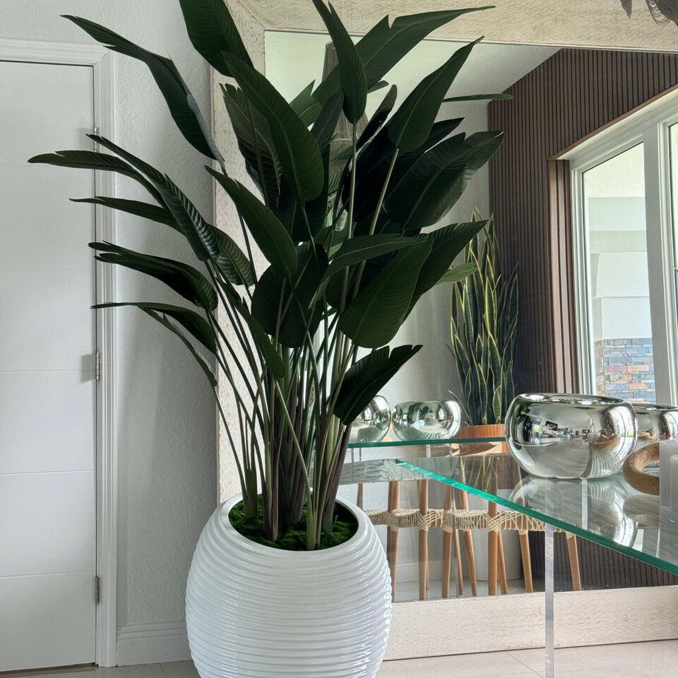Birdorus artificial plant in vase