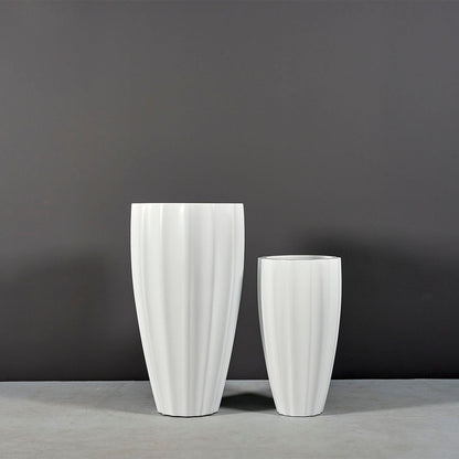 Engraesin artificial plant in vase