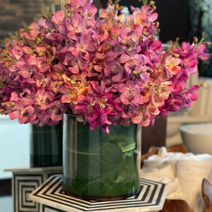 Realistic artificial foliage plant plant with vase for modern home decor